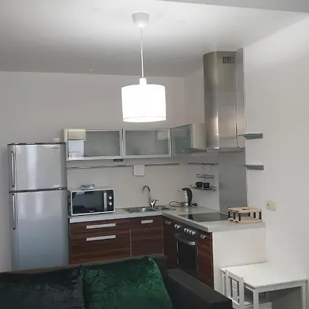 Apartment Metropolia *